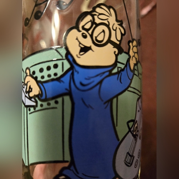 Vintage Simon Chipmunks Glass - Picture 4 of 4